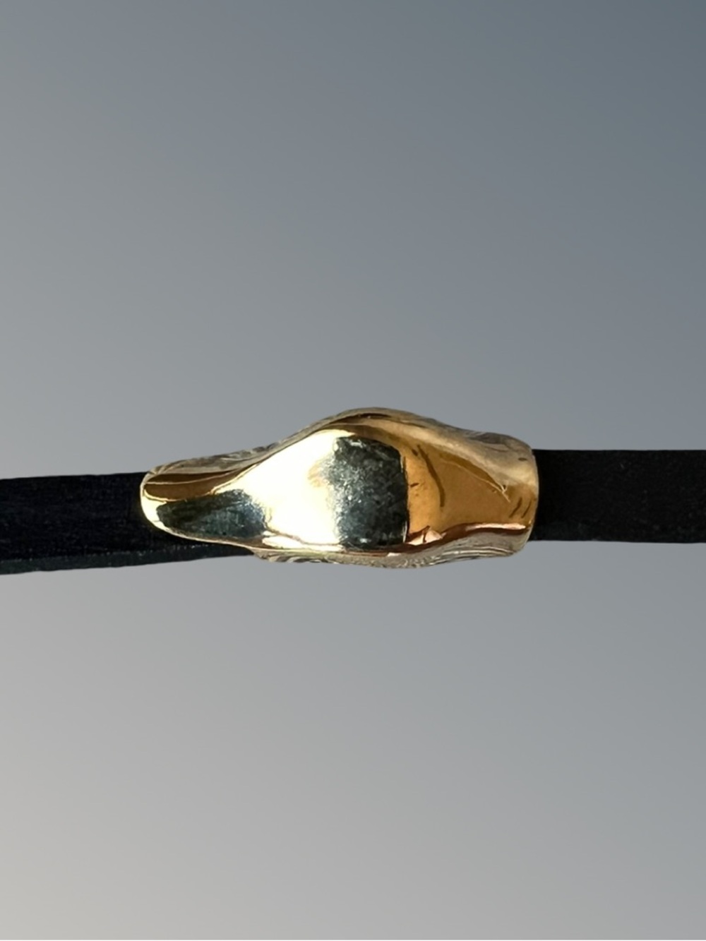 UNOde50 Black Leather Double-Wrap Bracelet with Gold Tone Duck Head & Hardware - Picture 2 of 8